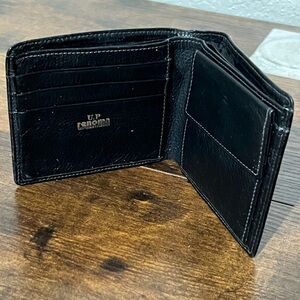 Black Leather Bifold Wallet for Men